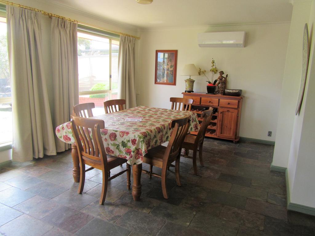 Maslin Beach House Екстер'єр фото